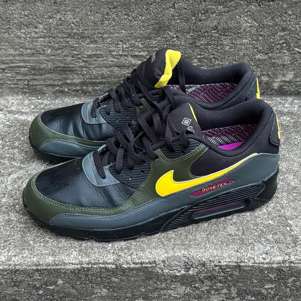 12.5 Men’s Nike Air Max 90 GORE-TEX 12.5